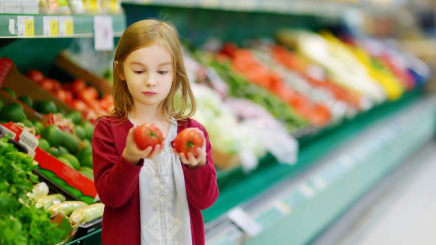 Undersökningen tyder på att du  genom att välja ekologisk mat skulle kunna minska halten av bekämpningsmedel i kroppen. Foto: Shutterstock